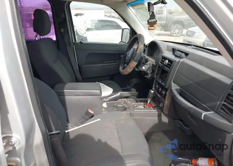 2011 Jeep Liberty Sport из США, поврежденный, VIN 1J4PP2GK7BW572741